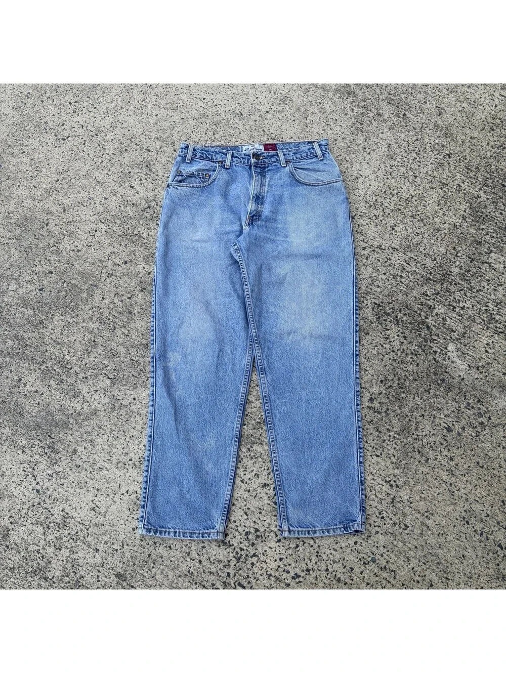 Vintage Levi's Signature 545 Loose Fit Jeans Men's 35x30 USA Light Wash 1994 90s